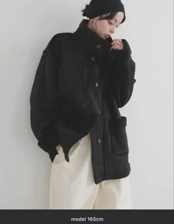 LIAN 무스탕 코트 블랙