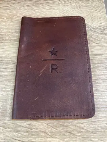 스타벅스 리저브 로스터리 여권 케이스 커버