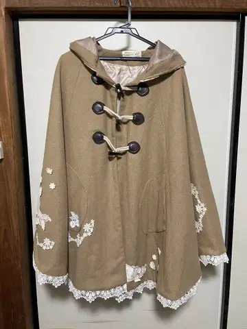 Favorite 페이 망토 판초