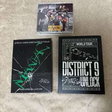 STRAY KIDS 라이브 Blu-ray & CD 묶음 판매