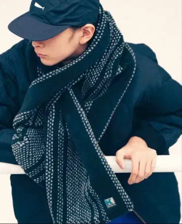 DESCENDANT Helly-Hansen 플리스 머플러