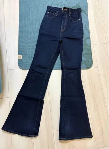 MOUSSY HW Rebirth FLARE 25인치 다크 네이비