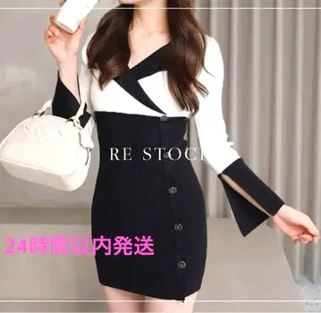 바이컬러 클래시컬 하프 슬리브 원피스 니트 원피스