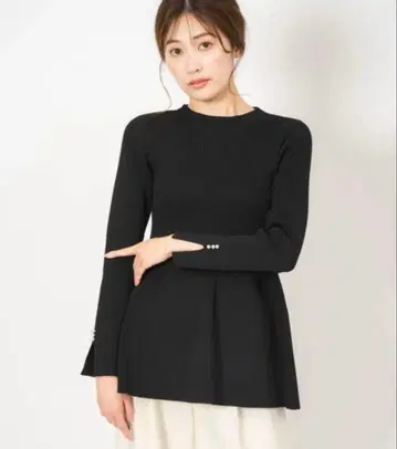 노엘라 페플럼 니트 블랙