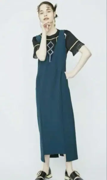 UN3D 앙리드 서스펜더 스커트