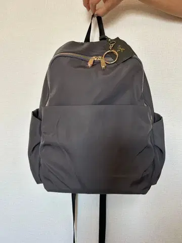 그레이 나일론 럭색 백팩