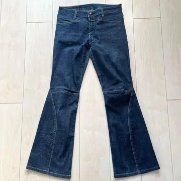 Y2K 00s 마리떼 프랑소와 저버 부츠컷 데님 팬츠 S