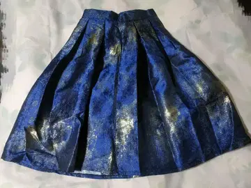 [ Manus Machina ] 네이비 블루 은하 패턴 햅번 스커트