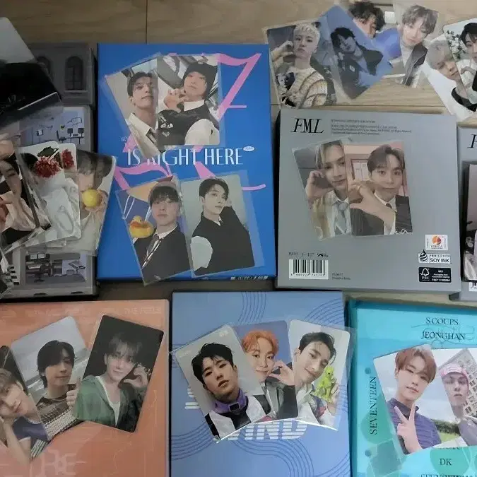 Seventeen album poca, pre-order benefits, etc. bulk (63 pocas)