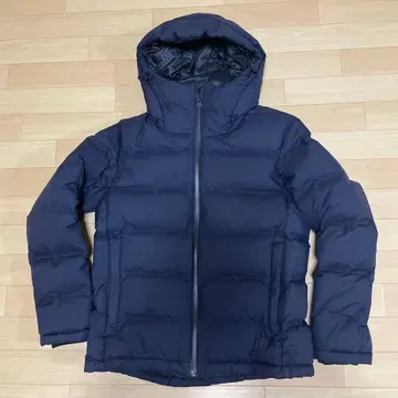 유니클로 심리스 다운 네이비 L