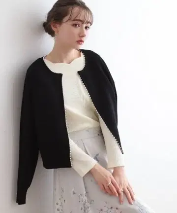 펄톤 트리밍 가디건 쿠튀르 브로치 Couture Brooch