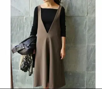 IENA 이에나 스트레치 리브 스퀘어넥 풀오버 니트