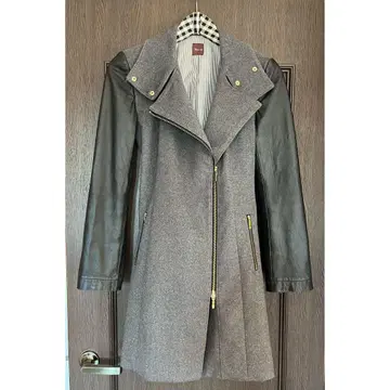 쿨 카레안 femicite 코트