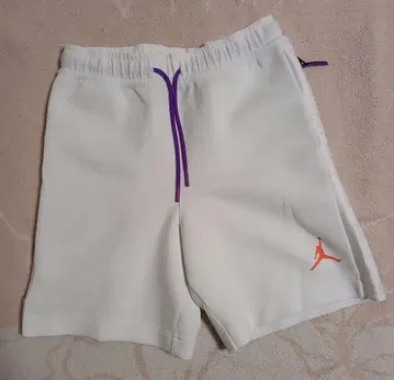 Jordan DRI-FIT 숏팬츠 화이트