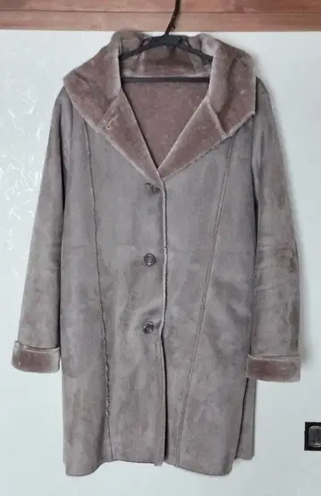 후드 부착 차콜 그레이 롱 코트 스웨이드 느낌