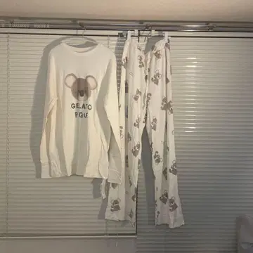 [ 미사용 새상품 ] 젤라또피케 코알라 긴팔 T셔츠 & 올 패턴 롱팬츠