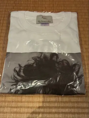 the dresscodes L 사이즈 화이트 T셔츠