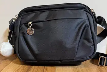 Kanana 숄더백 미사용 새상품