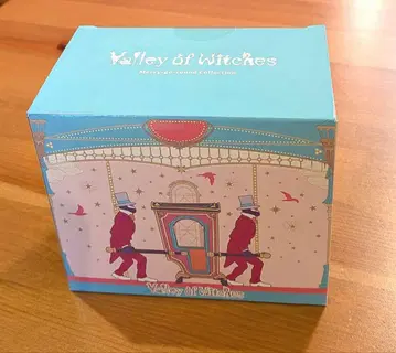 지브리 파크 마녀의 계곡 13인의 마녀단 회전목마 피규어 고무인간 하울