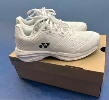 YONEX 테니스화 화이트