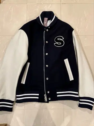 sacai 사카이 INTERSTELLAR 가죽 절개 스타디움 자켓