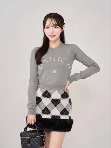 DARICH 로고 니트탑 그레이