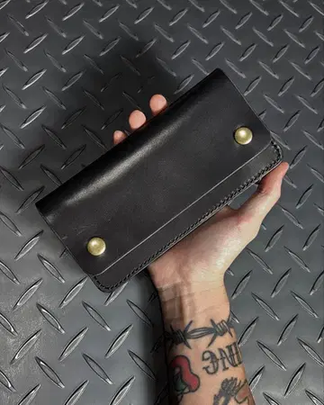 트래커 지갑 2층 도치기 가죽