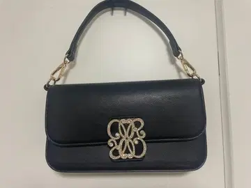 RANDA 비쥬 장식 블랙 숄더백