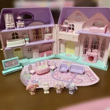 봉봉리본 인형의 집과 인형 세트 산리오