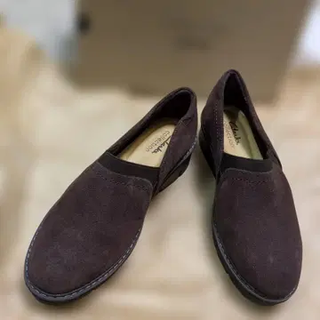 Clarks 클락스 스웨이드 슬립온 UK5