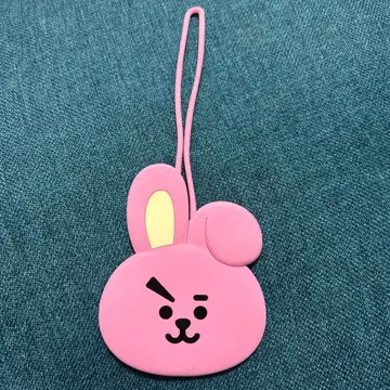 BTS Cooky 정국 굿즈 실리콘 여행용 택 공식