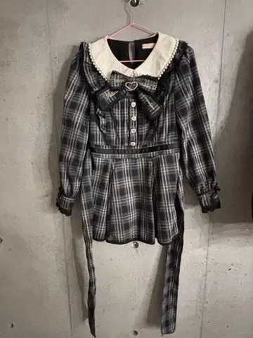 LIZLISA 체크 무늬 프릴 옷깃 셋업