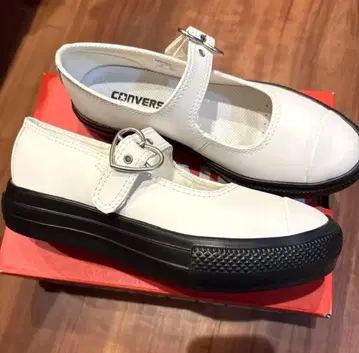 컨버스 화이트 올스타 라이트 PLTS MJ 하트 버클