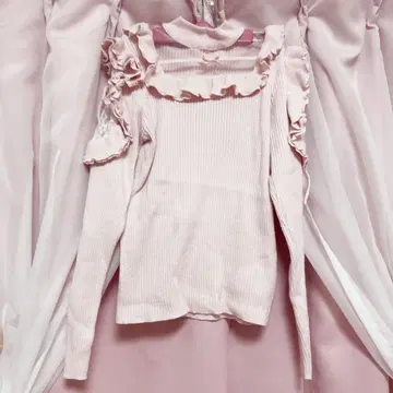 meltie 반짝반짝 숄더 프릴 니트 핑크