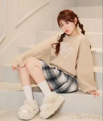 셰리미 Cherimi 퍼 샌들 베이지 Rady 미사용 박스 있음