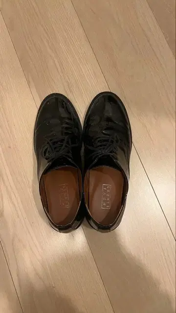 블랙 가죽 로퍼 LOWRYSFARM