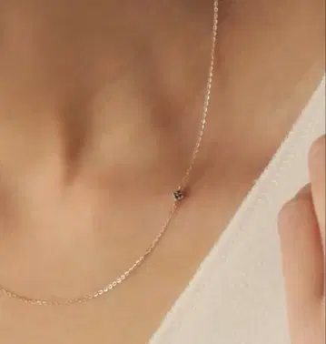 새상품급 Lilas K10 블랙 다이아 목걸이