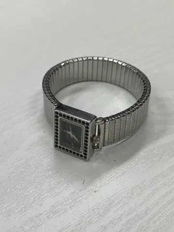 JILL by JILLSTUART 손목시계