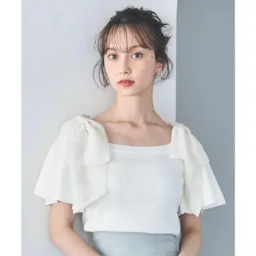 시어 리본 포함 니트