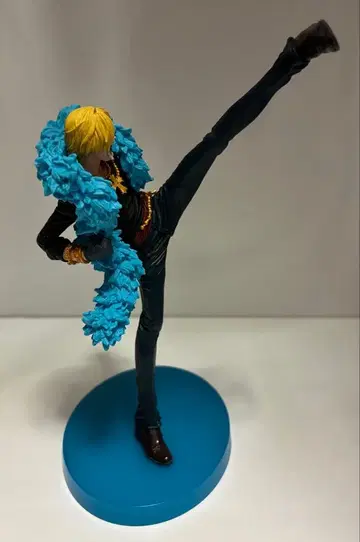 제일복권 원피스 20th anniversary 상디 피규어 박스 없음