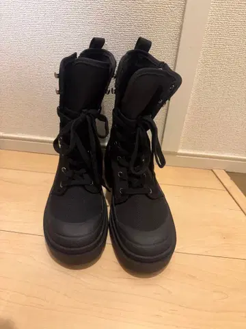 블랙 통굽 지퍼 스니커즈