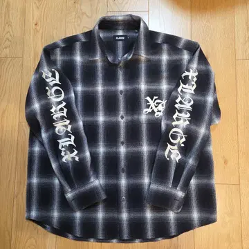 XLARGE 체크 무늬 긴팔 플란넬 셔츠 M 사이즈