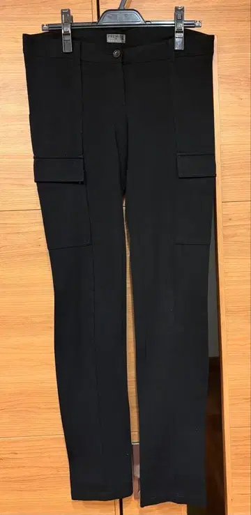 블랙 슬림핏 캐주얼 팬츠*띠어리 럭스