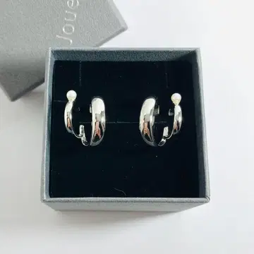 Jouete 더블 귀걸이 펄 (플래티넘)