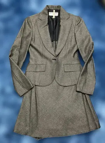 22 OCTOBRE 라메 그레이 수트 38