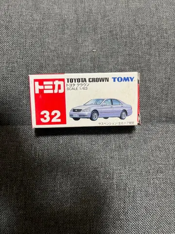 토미카 No. 32 도요타 크라운 1/63 스케일 미개봉 단종 레어