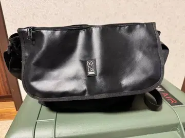 Chrome 메신저 백 블랙