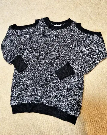 snidel 오프숄더 니트