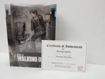 친필 사인 워킹 데드 다릴 피규어