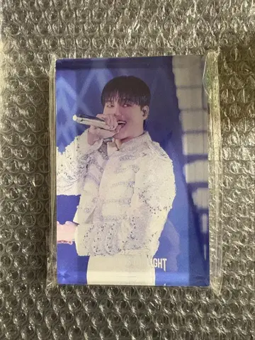 ATEEZ 우영 아크릴 블록